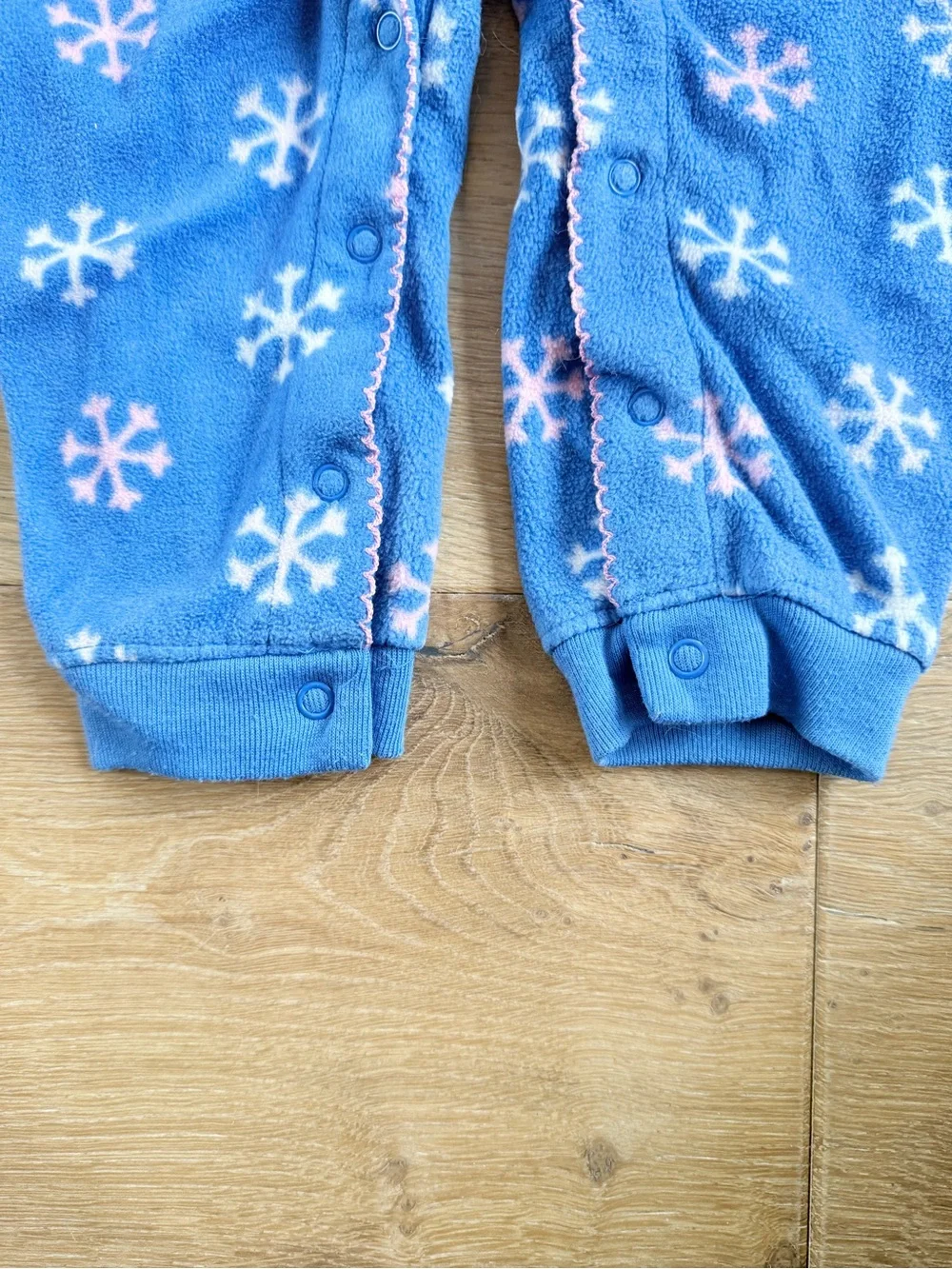 Carter’s Child of mine Blue Snowflake BearFleece One-Piece size 18 month
